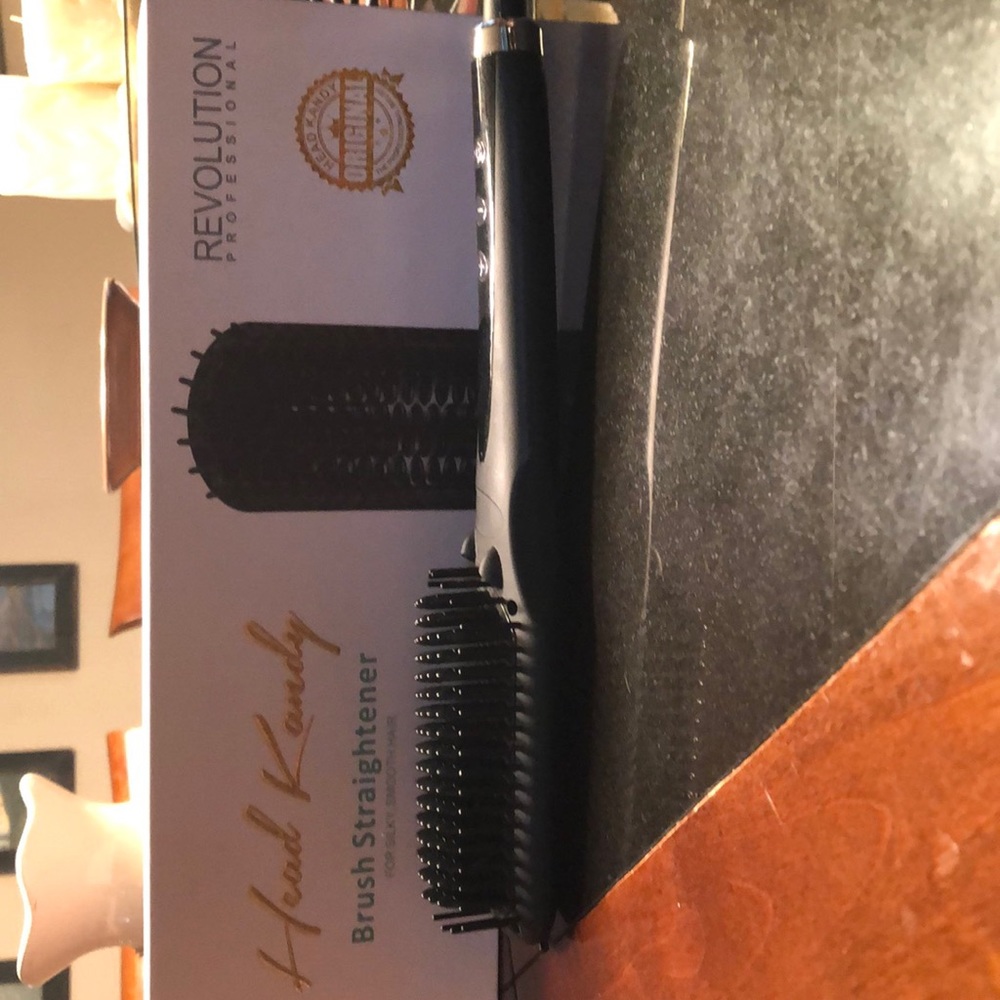 Head Kandy straightening brush